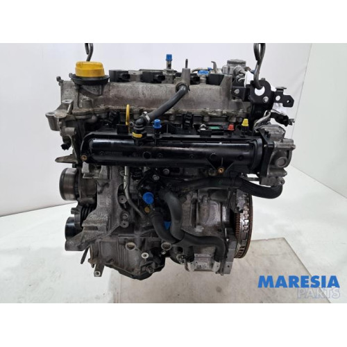 Renault - Clio - Engine