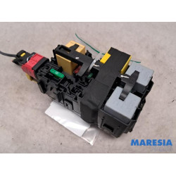Peugeot - 2008 - Fuse box