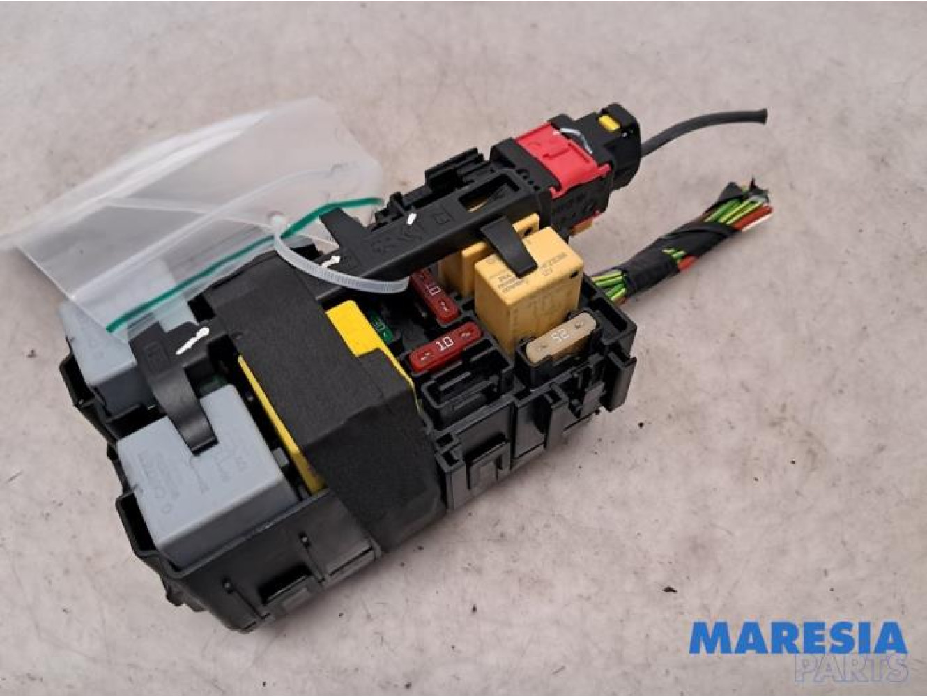 Peugeot - 2008 - Fuse box