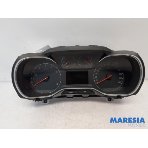 Opel - Combo - Instrument panel