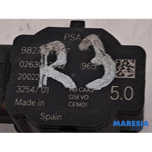 Peugeot - 5008 - PDC Sensor