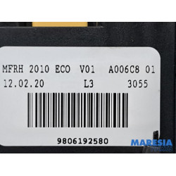 Peugeot - 5008 - Fuse box