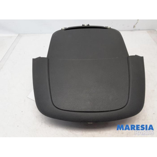 Opel - Combo - Glovebox