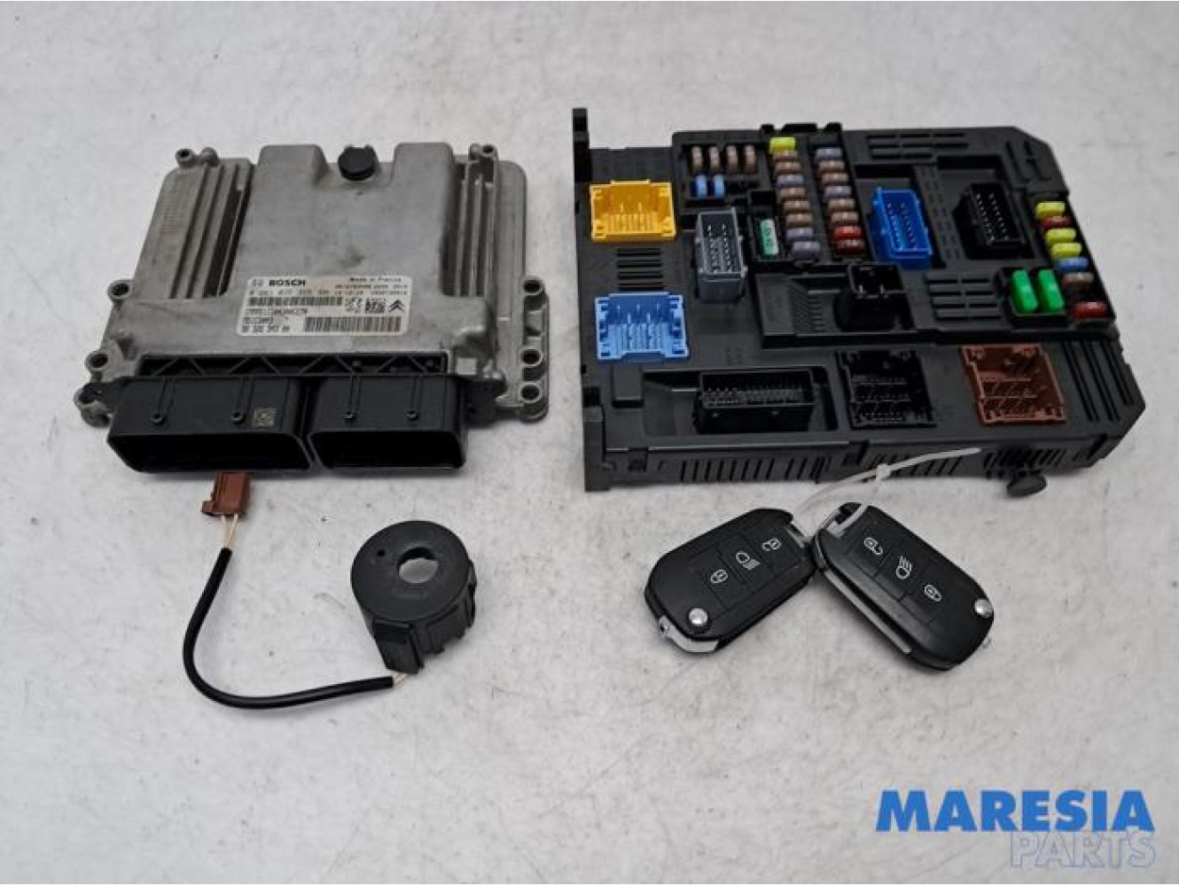 Opel - Combo - Engine management computer