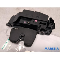 Opel - Combo - Tailgate lock mechanism