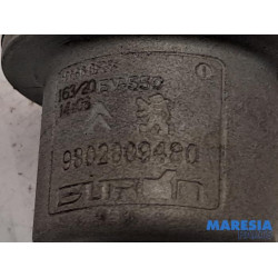 Peugeot - 5008 - Vacuum valve