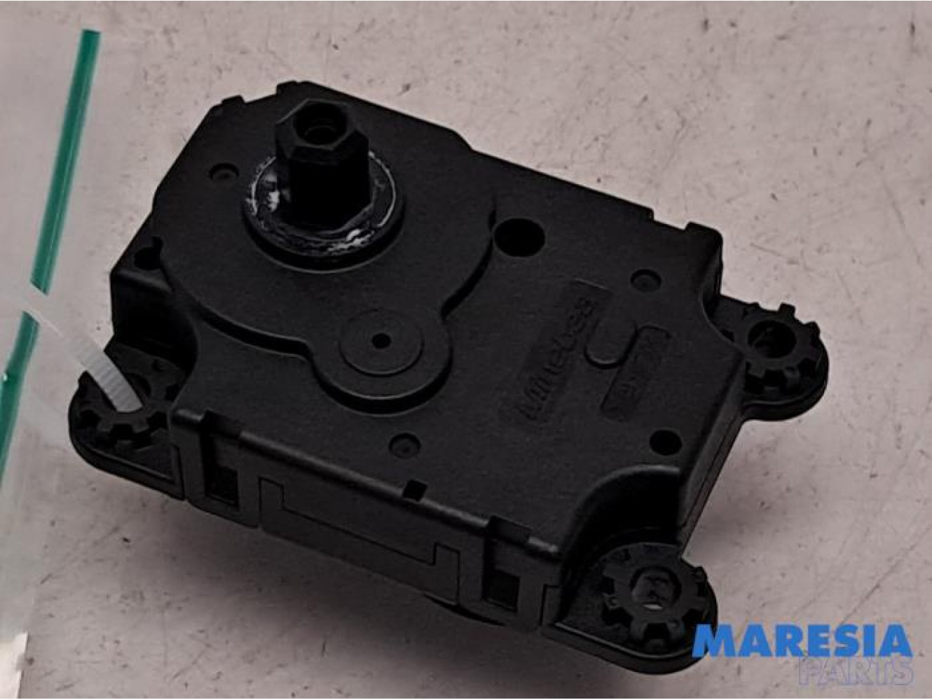 Opel - Combo - Kachelklep Motor