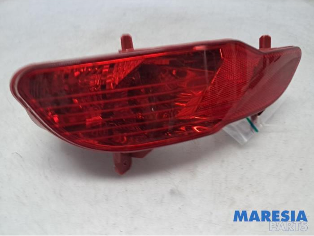 Peugeot - 5008 - Rear fog light