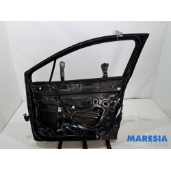 Renault - Clio - Front door 4-door, right