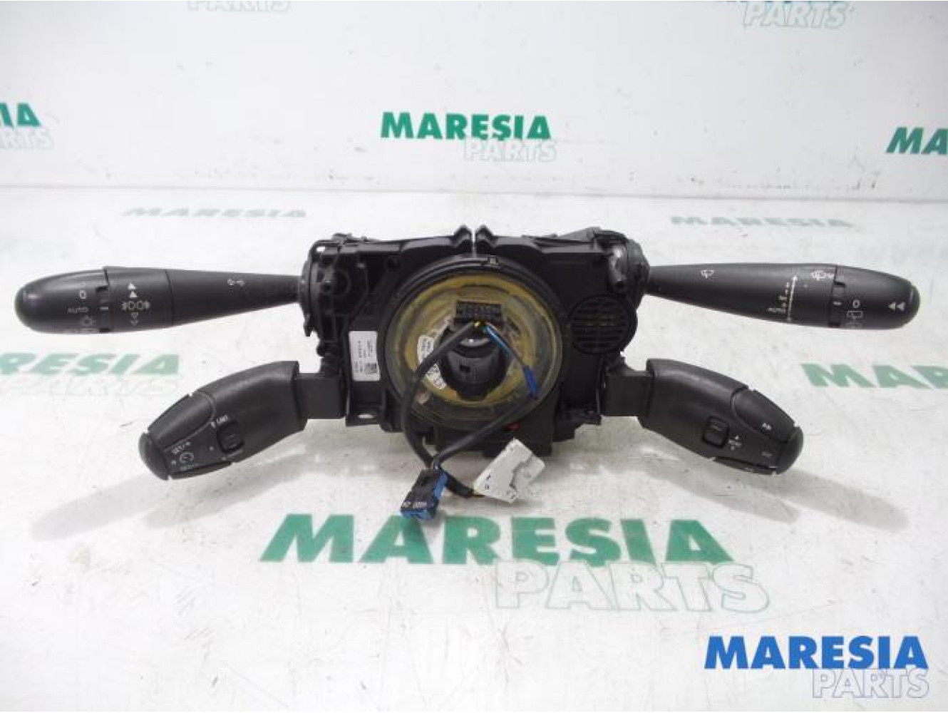 Peugeot - 5008 - Steering column stalk