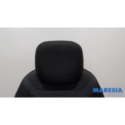 Renault - Clio - Seat, right