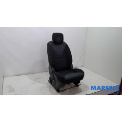 Renault - Clio - Seat, right
