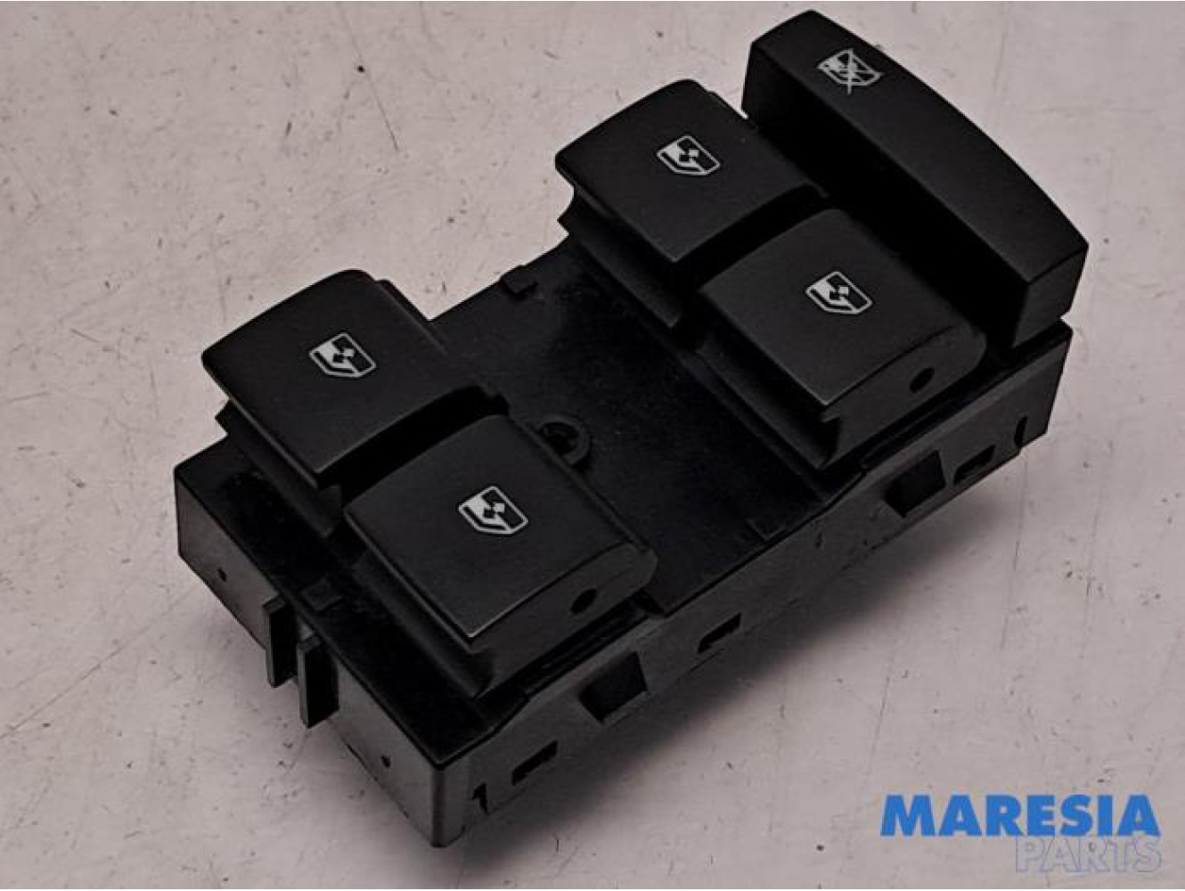 Opel - Astra - Multi-functional window switch