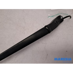 Opel - Combo - Front wiper arm