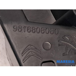 Opel - Combo - Rear bumper bracket, right