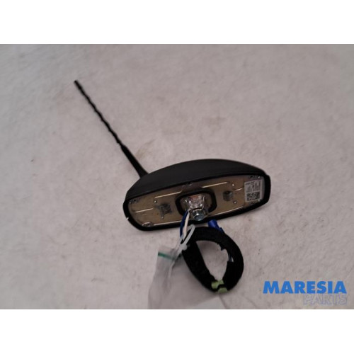Opel - Astra - Antenne