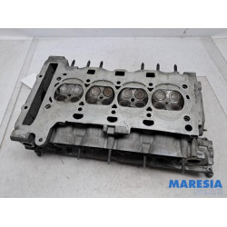 Peugeot - 207 - Cylinder head