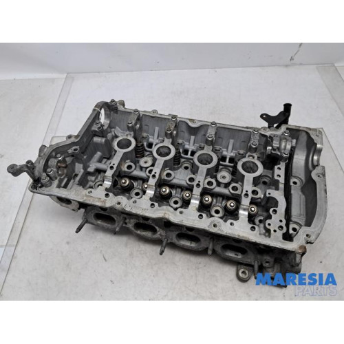 Peugeot - 207 - Cylinder head