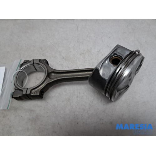 Alfa Romeo - Brera - Connecting rod