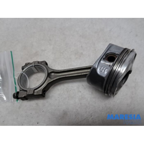 Alfa Romeo - Brera - Connecting rod