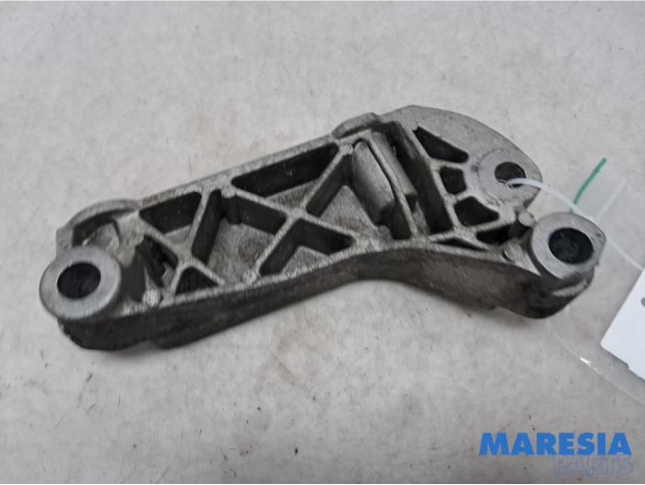 Alfa Romeo - Brera - Engine mount