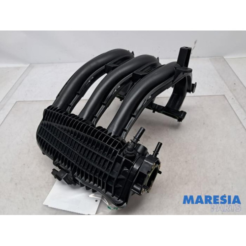Peugeot - 208 - Intake manifold