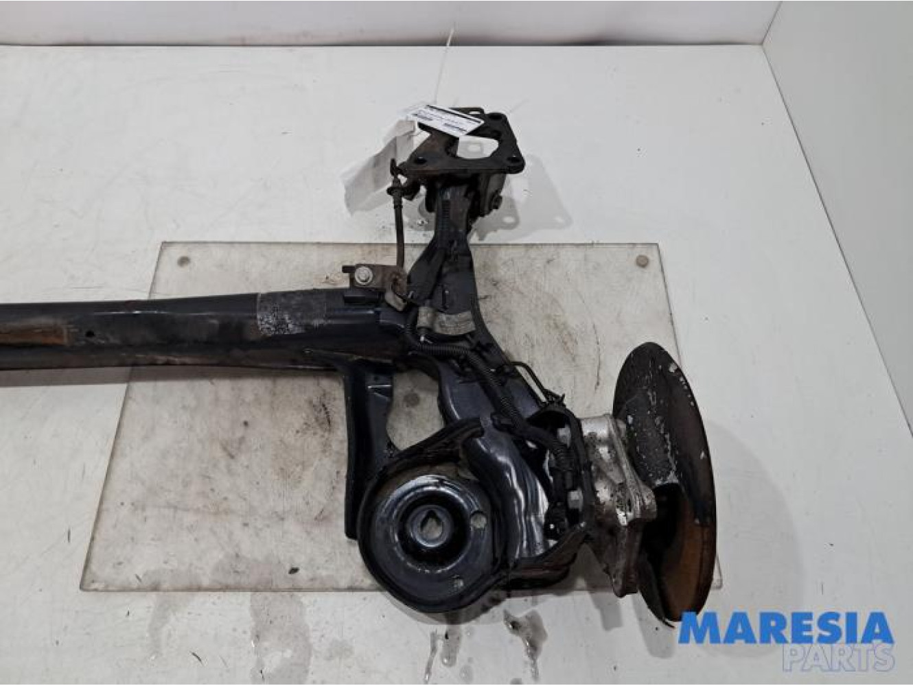 Opel - Combo - Rear-wheel drive axle