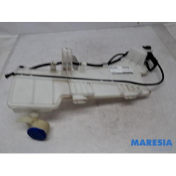 Peugeot - 5008 - Front windscreen washer reservoir