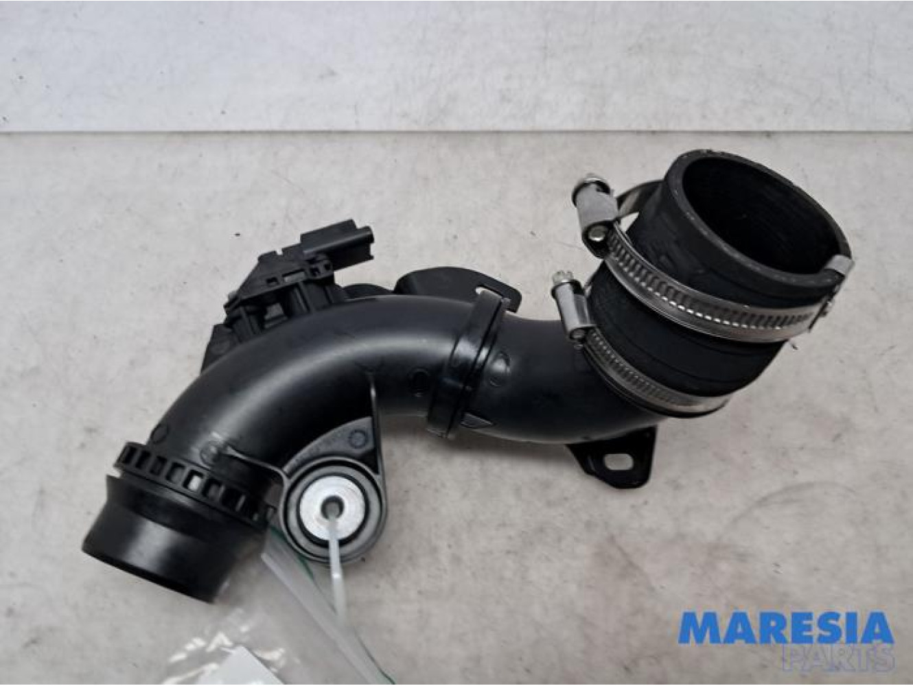Peugeot - 5008 - Air intake hose