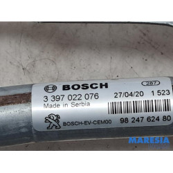 Peugeot - 5008 - Wiper mechanism
