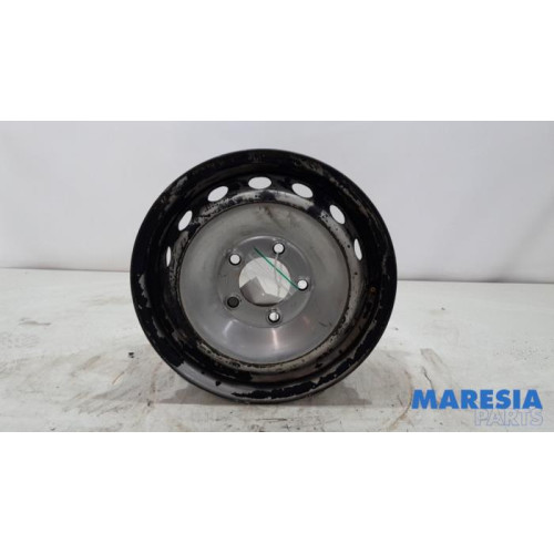 Renault - Master - Wheel