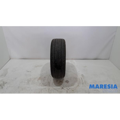 Peugeot - 307 - Tyre