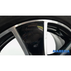 Renault - Clio - Sportvelgenset + banden