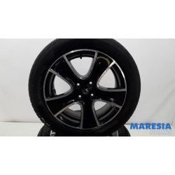 Renault - Clio - Sportvelgenset + banden