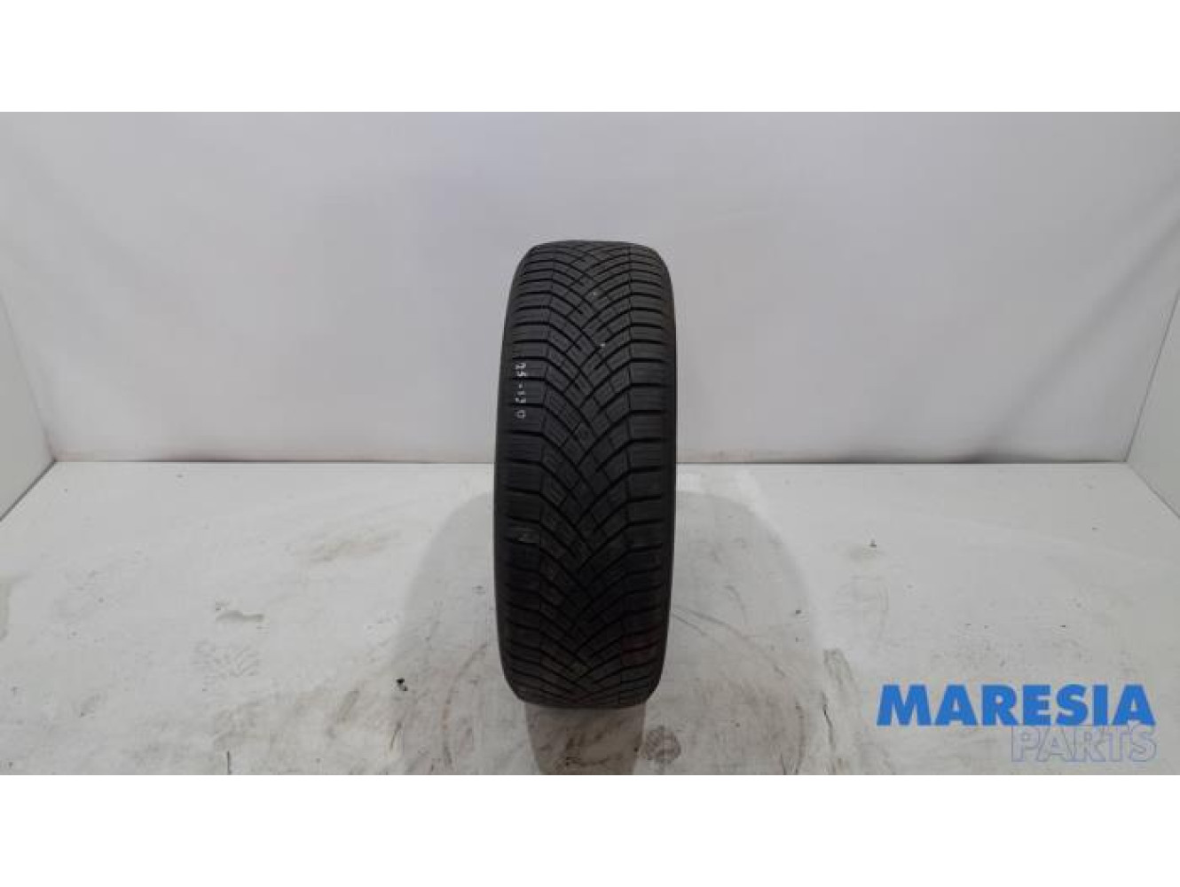 Opel - Combo - Tyre