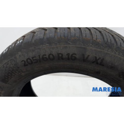 Opel - Combo - Tyre