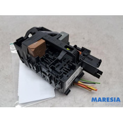 Peugeot - Partner - Fuse box