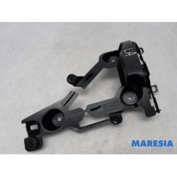 Peugeot - 2008 - Support pare-chocs arrière centre