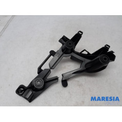 Peugeot - 2008 - Support pare-chocs arrière centre