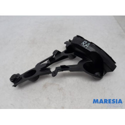 Peugeot - 2008 - Support pare-chocs arrière centre