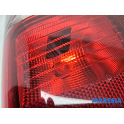 Peugeot - Partner - Rücklicht links