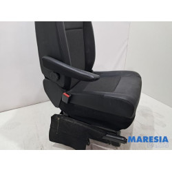 Opel - Vivaro - Seat, left