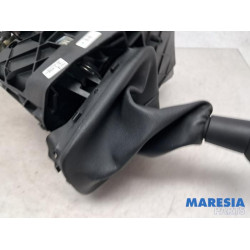 Peugeot - Partner - Gear stick