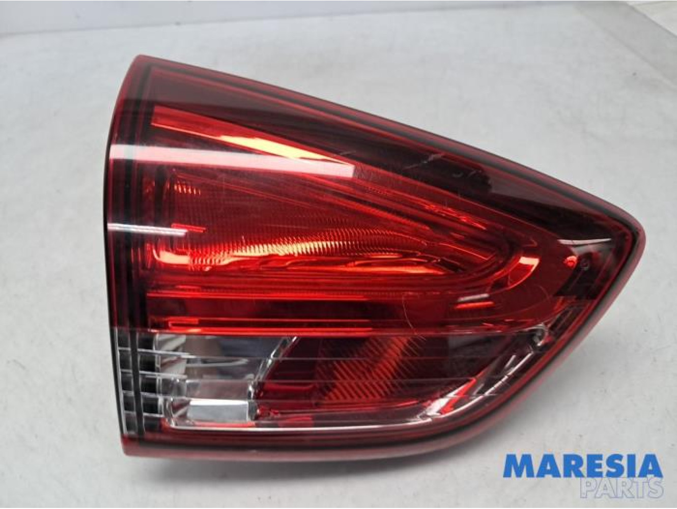 Renault - Clio - Achterlicht links