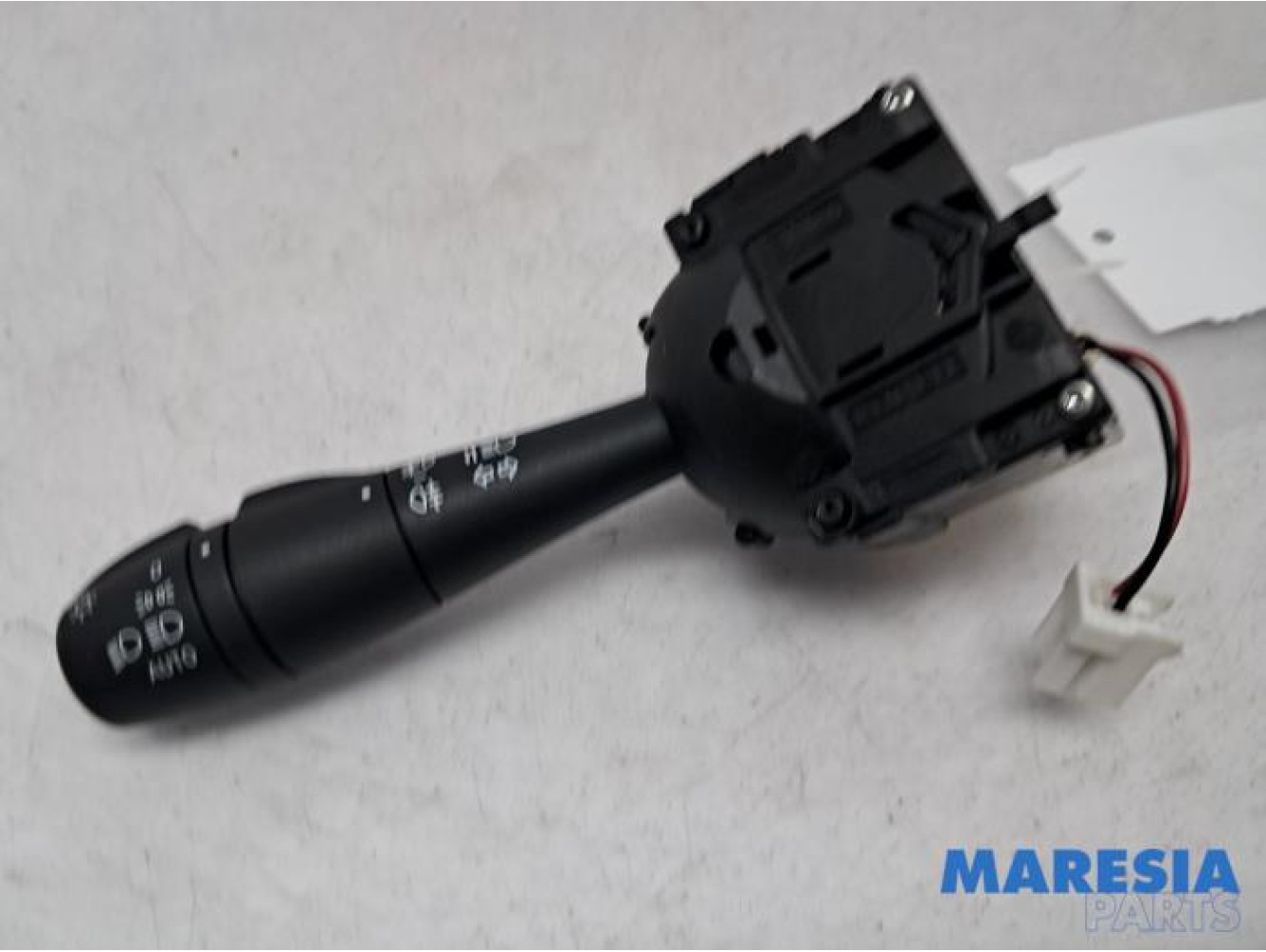 Renault - Clio - Commutateur feu clignotant