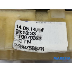 Renault - Clio - Commutateur feu clignotant
