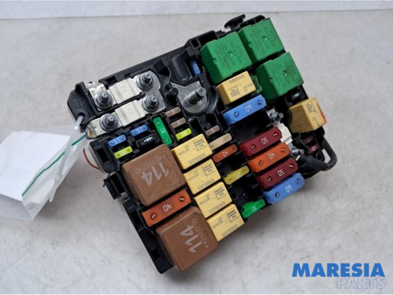 Opel - Combo - Fuse box