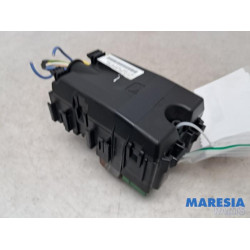 Opel - Combo - Fuse box