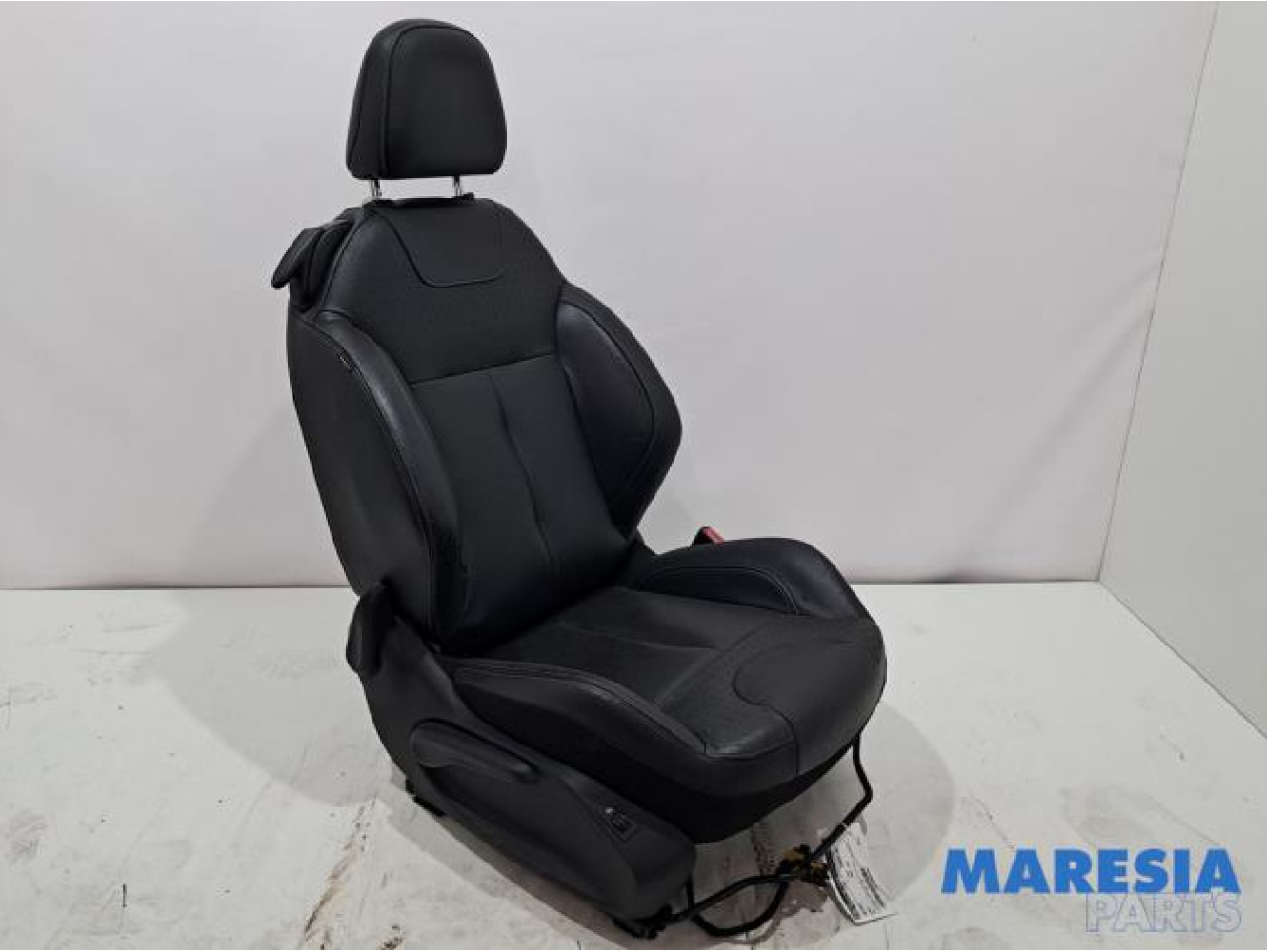 Citroen - DS3 - Seat, right
