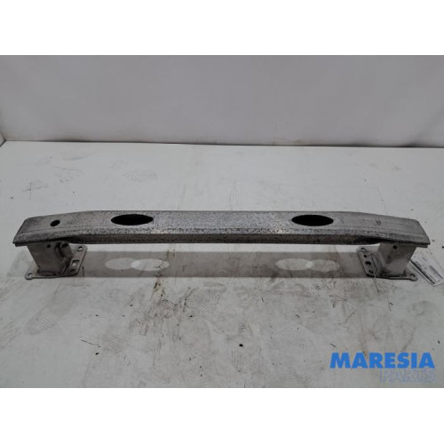 Opel - Vivaro - Bumperframe achter